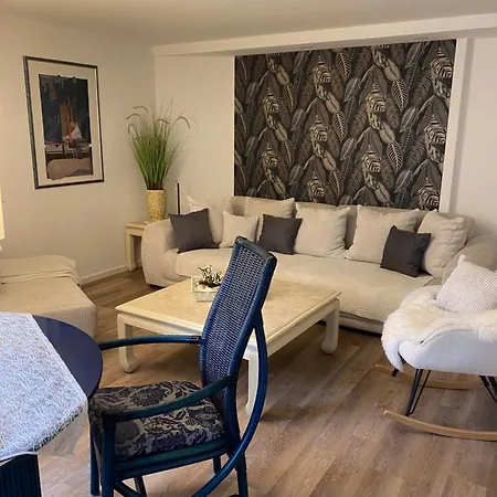 Lea Apartment *